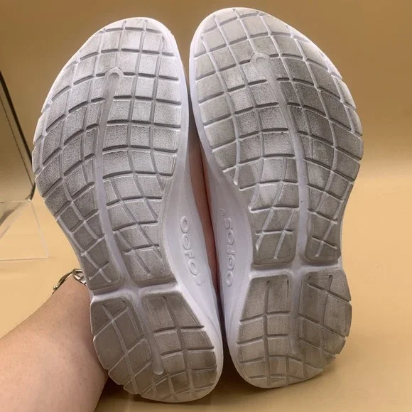 Oofos OOmg Sport LS Low Women's Blush Pink Recovery Sneakers - Size US 7 - Picture 6 of 9